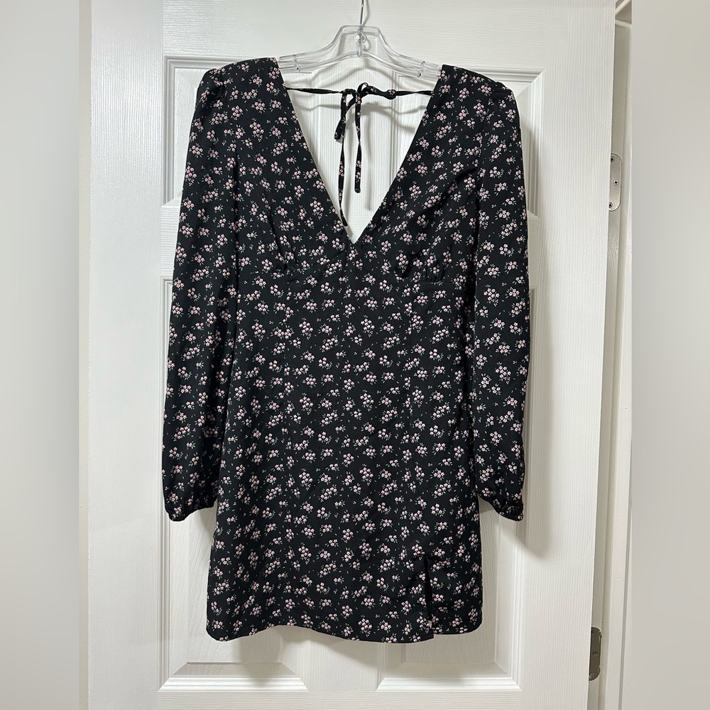 Princess Polly Naturi Long Sleeve Mini Dress Black / Floral